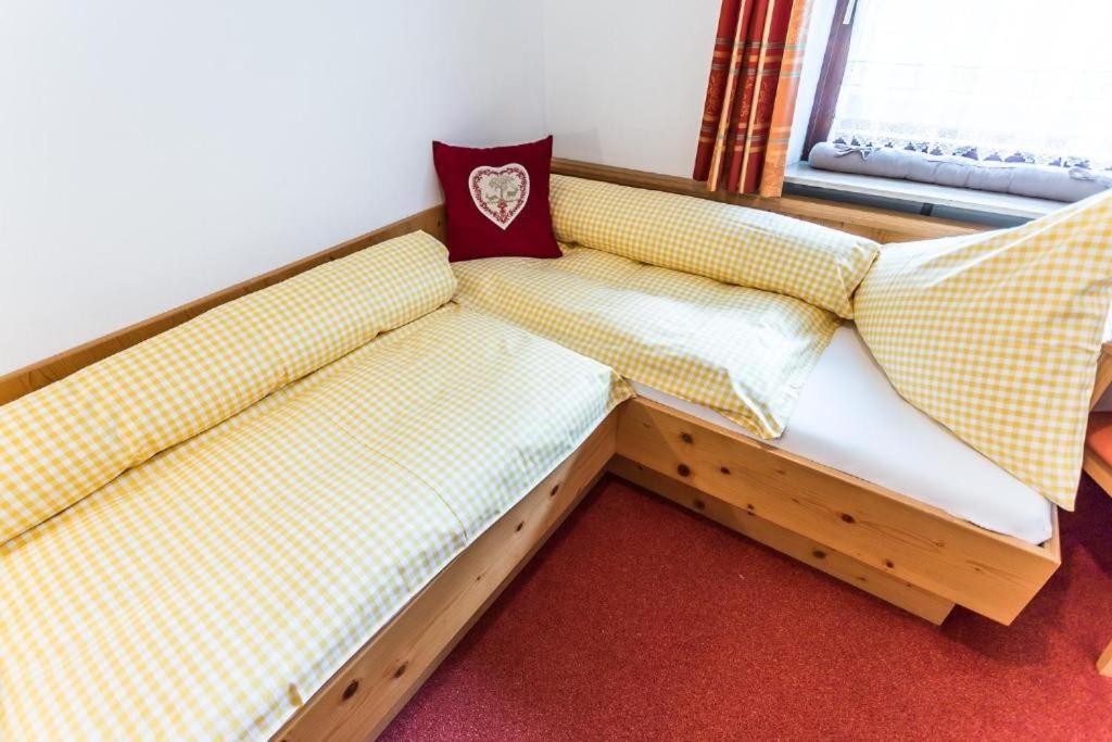 Appartement Sonnenglück by MoniCare Leutasch Extérieur photo